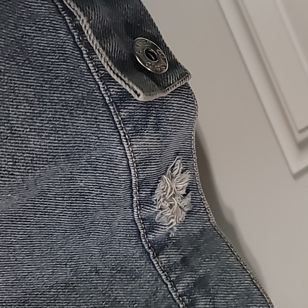 Leopard Print Denim Jacket - Picture 12 of 13